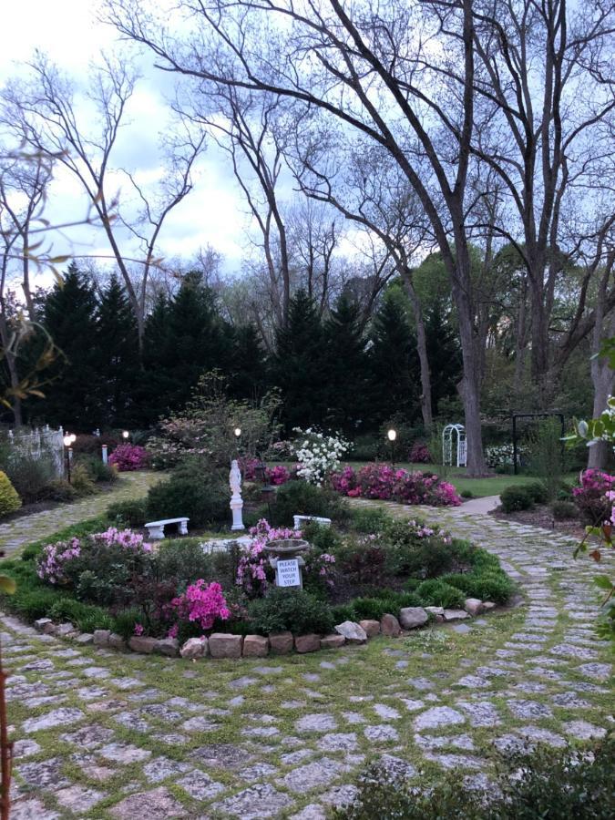 Highgate Estate & Gardens Bed and Breakfast Greensboro Exterior foto